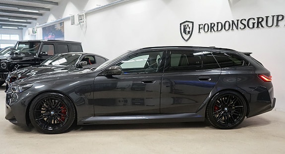 BMW M5 4 of 5