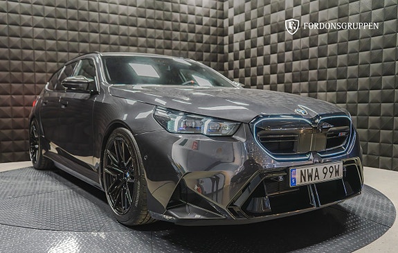 BMW M5 11 of 28