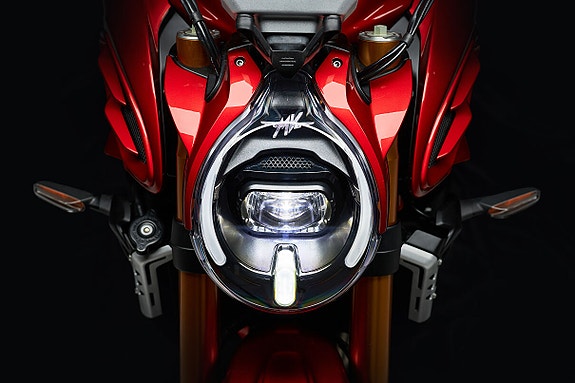 MV Agusta Brutale 950 Serie Oro 7 of 10