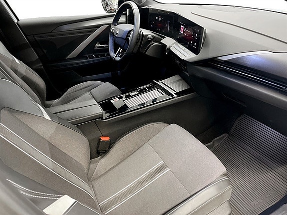 Opel Astra 13 of 17