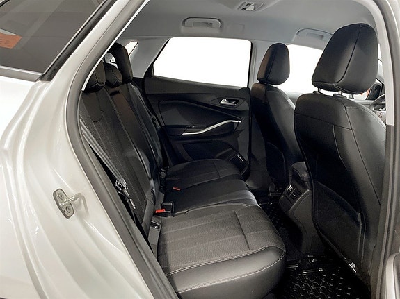 Opel Grandland 14 of 17