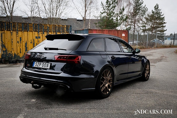 Audi RS6 4 of 20