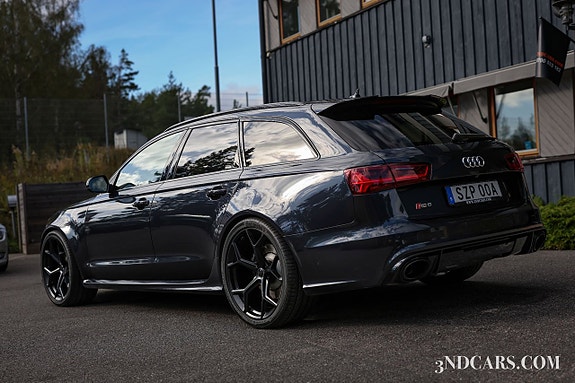 Audi RS6 2 of 20
