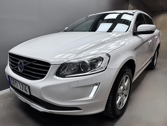 Volvo XC60 5 of 22