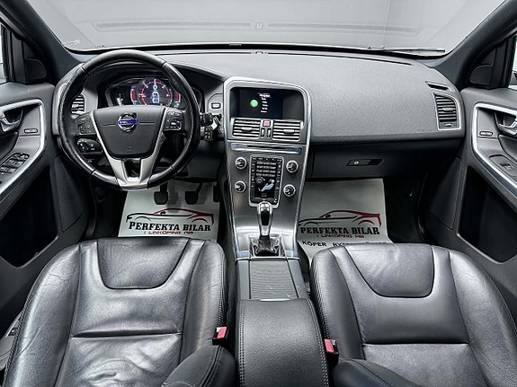 Volvo XC60 10 of 22