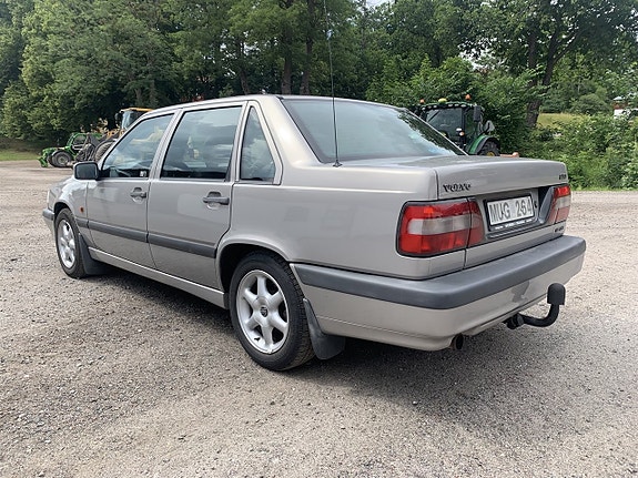Volvo 850 2 of 12