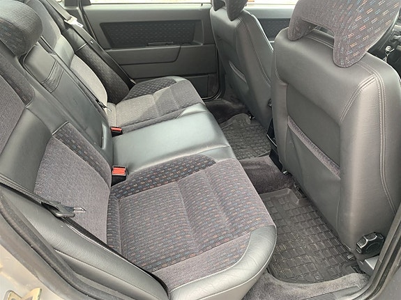 Volvo 850 8 of 12
