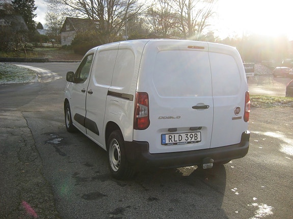 Fiat Doblo 3 of 5