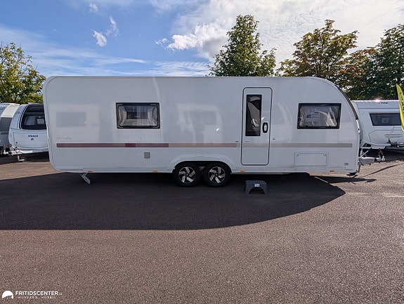 Adria ADORA 663 UT *Rymlig / Året runt / Långbäddar 2 of 21