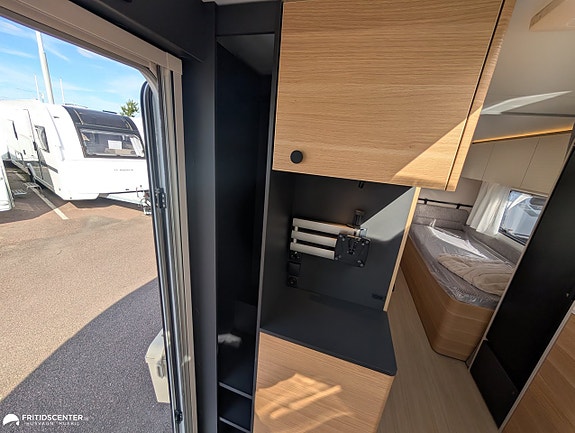 Adria ADORA 663 UT *Rymlig / Året runt / Långbäddar 14 of 21