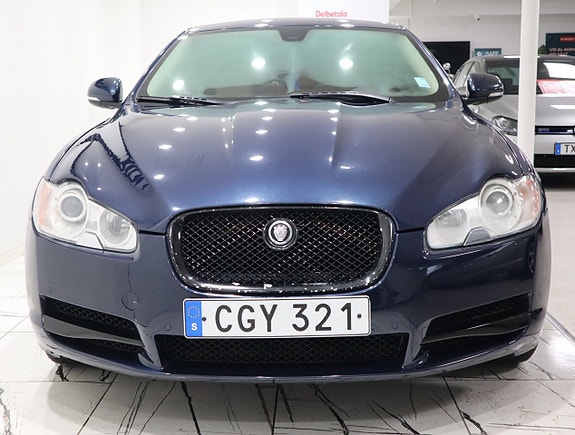 Jaguar XF 2 of 20