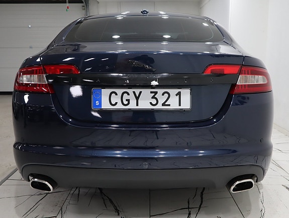 Jaguar XF 5 of 20