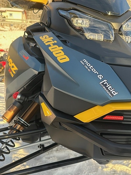 Ski-Doo MXZ X-RS Competiton 850 E-Tec Turbo R *HUB -26 5 of 5