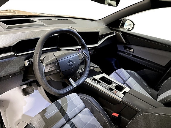 Opel Grandland 14 of 15