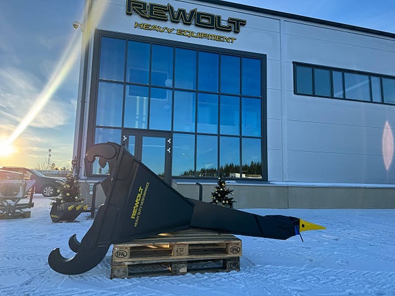 REWOLT HD Krosspett 2400mm SMP 105 (67,900:- +moms)