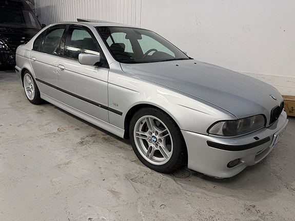 BMW 540i
