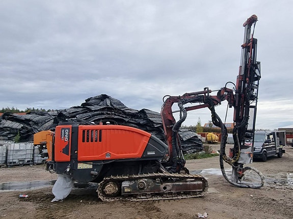 Sandvik Dino DC400Ri Borrvagn
