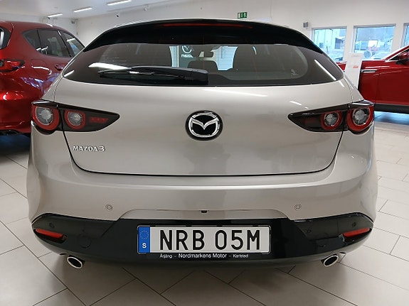 Mazda 3 7 of 17