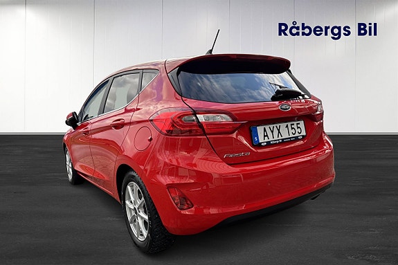Ford Fiesta 3 of 5