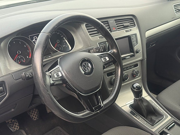 Volkswagen Golf-Serie 5 of 5