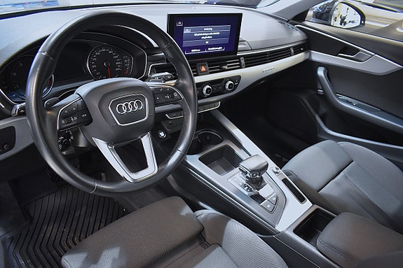 Audi A4 9 of 26