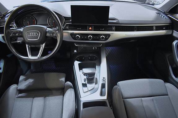 Audi A4 8 of 26