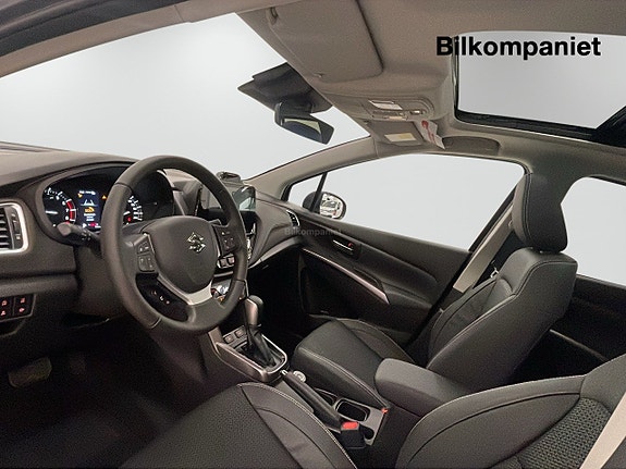 Suzuki S-Cross 8 of 14
