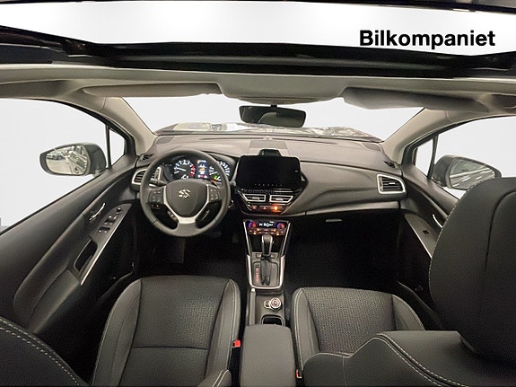 Suzuki S-Cross 7 of 14