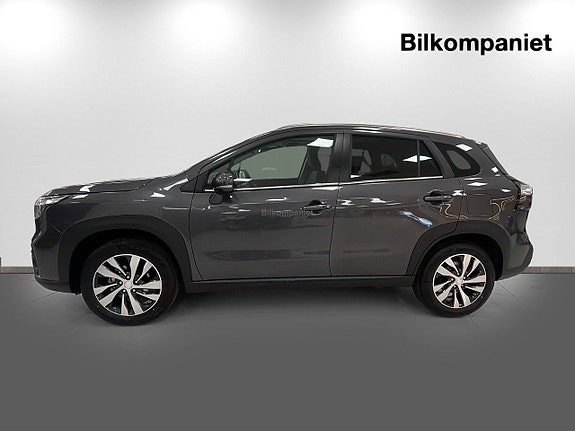 Suzuki S-Cross 4 of 5