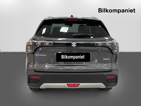 Suzuki S-Cross 5 of 5