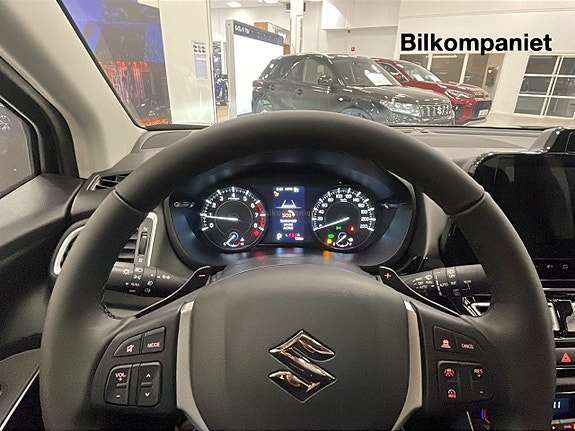 Suzuki S-Cross 10 of 14