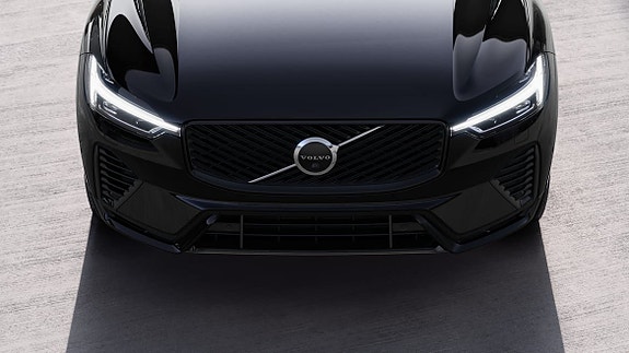 Volvo XC60 8 of 13