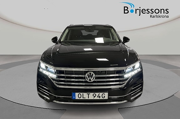 Volkswagen Touareg 4 of 20