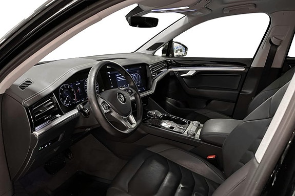 Volkswagen Touareg 7 of 20