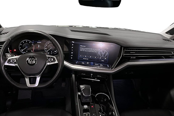 Volkswagen Touareg 8 of 20