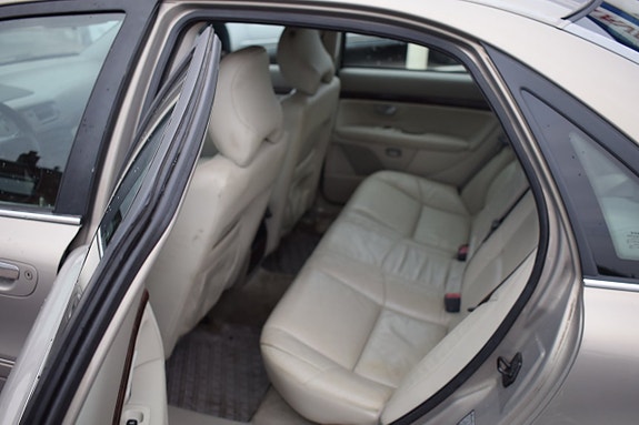Volvo S80 11 of 13