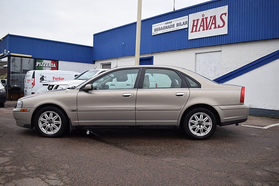 Volvo S80 8 of 13