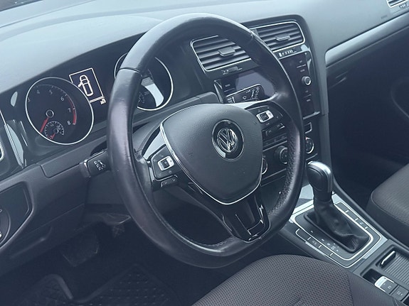 Volkswagen Golf-Serie 5 of 5
