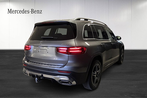 Mercedes-Benz GLB220 d 4 of 26