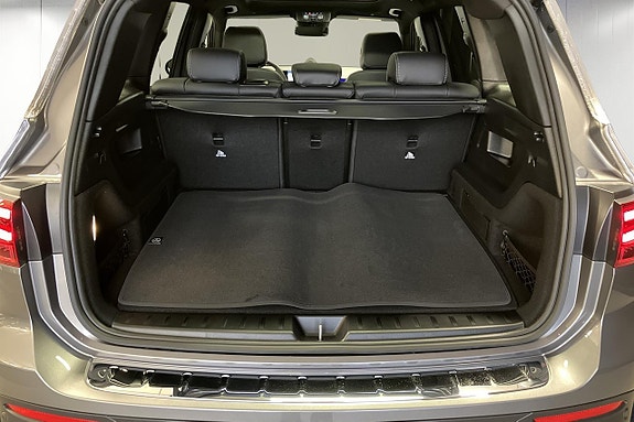 Mercedes-Benz GLB220 d 9 of 26