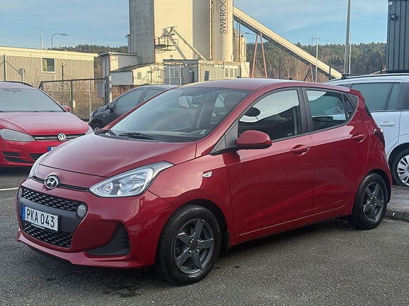 Hyundai i10 4 of 5