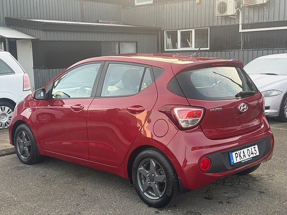 Hyundai i10 9 of 9