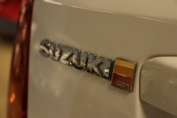 Suzuki SX4 11 of 15