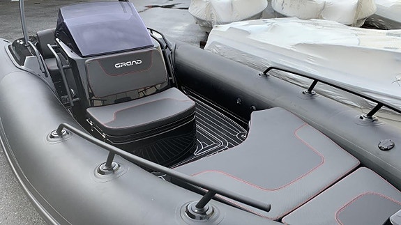 Grand GL 500 BE -26 Mercury F80ELPT -26 16 of 18