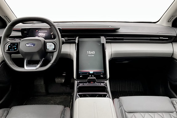 Ford Explorer 4 of 5