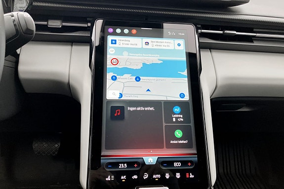 Ford Explorer 6 of 9