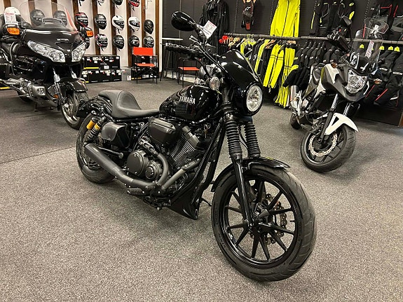 Yamaha XV950R Bolt ( Mellangasrea )
