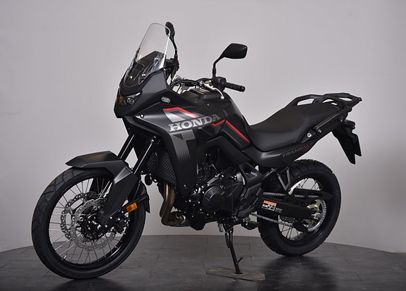 Honda XL750 Transalp Boka din Transalp idag! 6 of 19