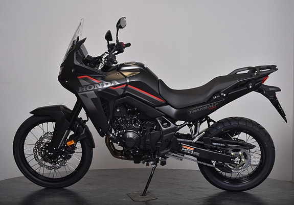 Honda XL750 Transalp Boka din Transalp idag! 8 of 19