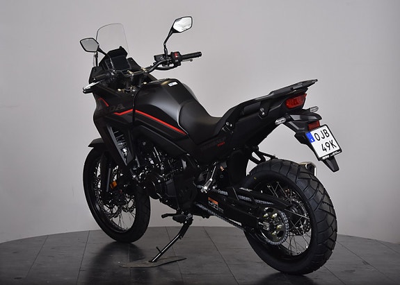 Honda XL750 Transalp Boka din Transalp idag! 10 of 19
